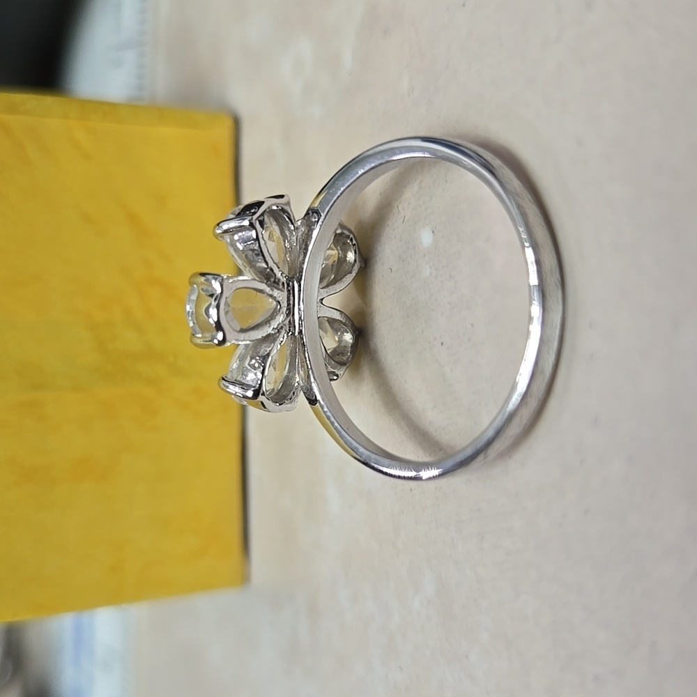 Sterling Silver 925 Rhinestones Floral Ring Size 6 Weigt 2g - Picture 15 of 17